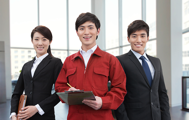 serviceTeam